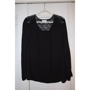 Black Boho Top With Lace